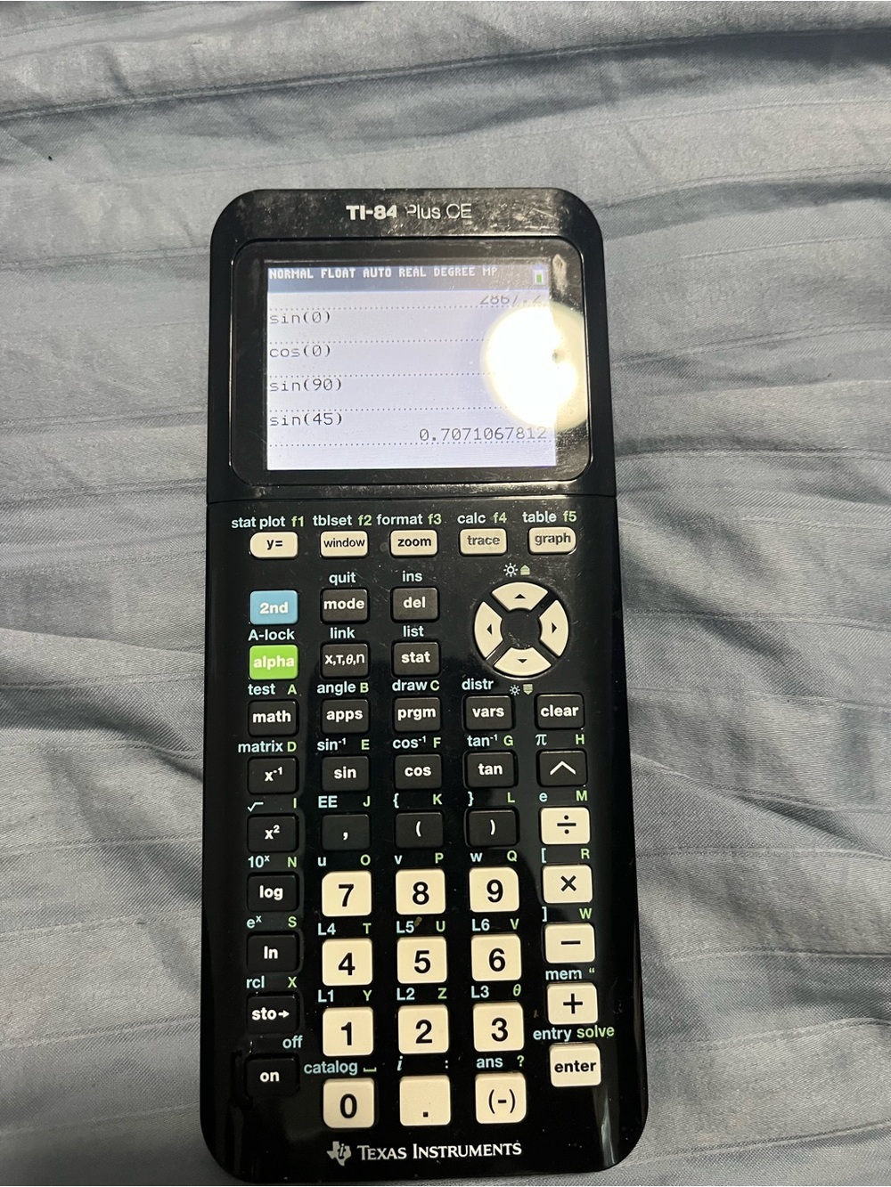 Texas Instruments calculator - Picture 2 of 3